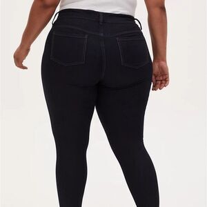 🆕Torrid Jegging - Super Stretch Dark Wash